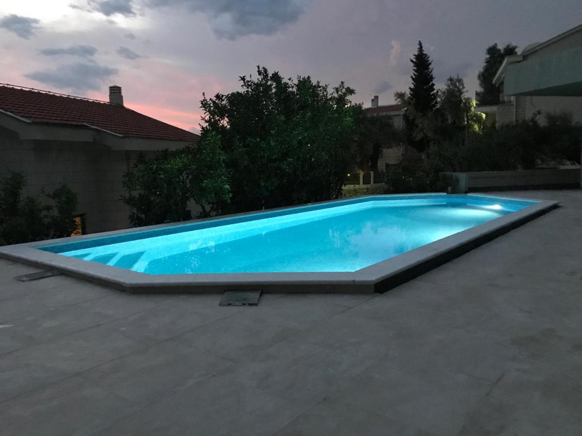 Rezevici Boutique Villa Petrovac Eksteriør billede