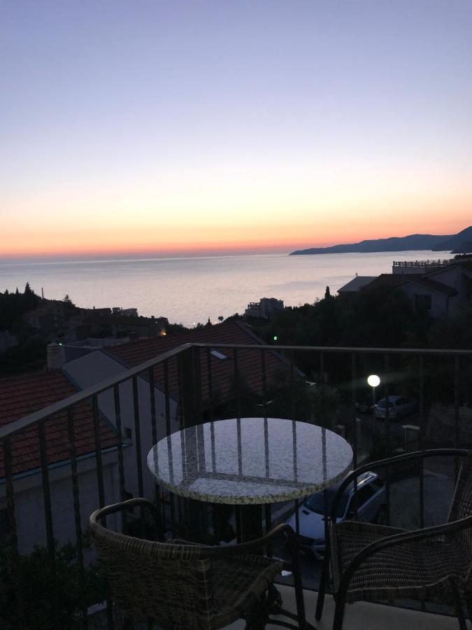 Rezevici Boutique Villa Petrovac Eksteriør billede